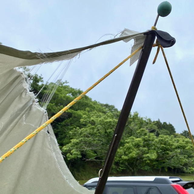 裂けたタープの結末：選び方のポイントは縫製と生地