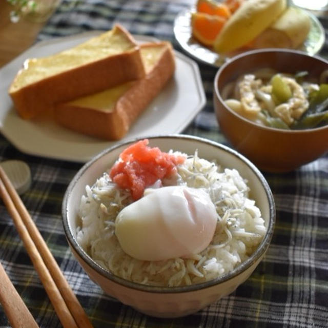 試合当日朝ごはん♪…おまえは男だからなー。