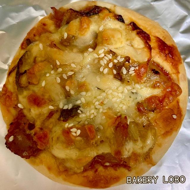 新作フォカッチャ！てりやきチキンフォカッチャ