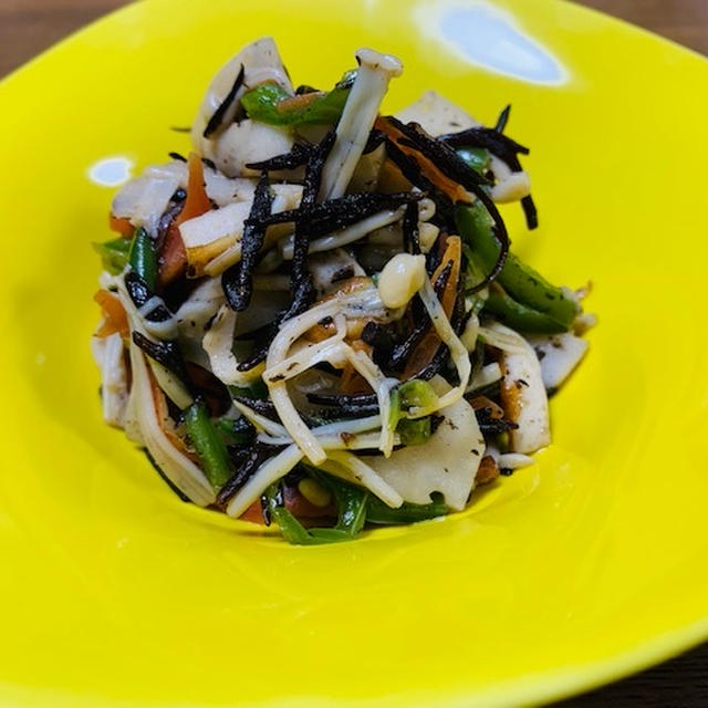 ひじきの炊いたん　/　残り食材整理