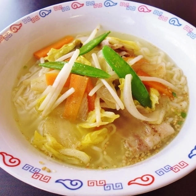 春野菜の胡麻塩ラーメン