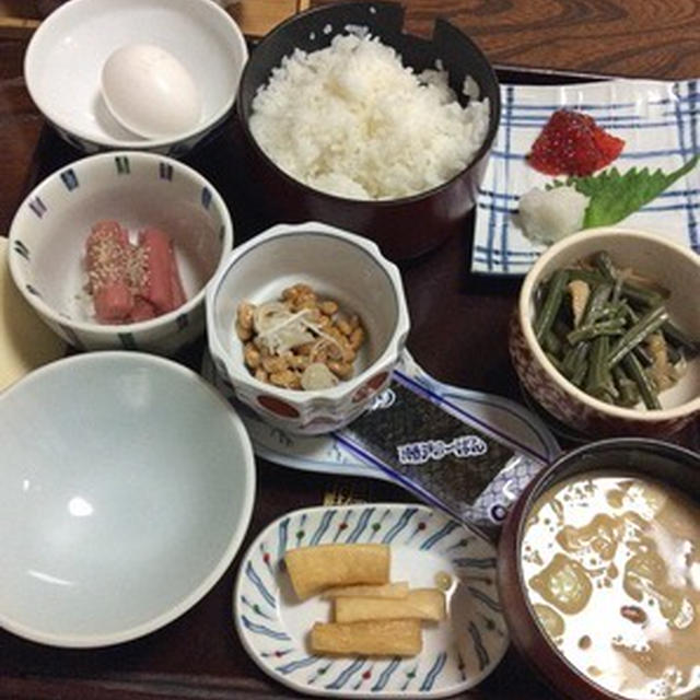 肘折温泉の三春屋のヘルシーな朝ごはん