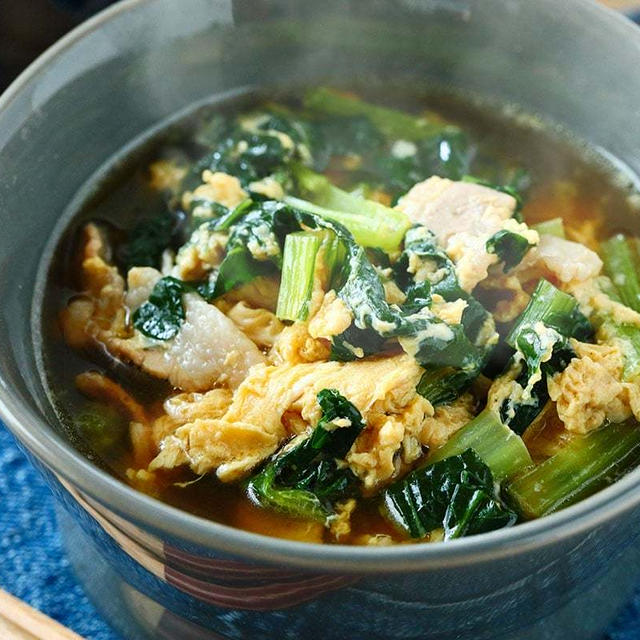 豚肉と小松菜の卵スープ