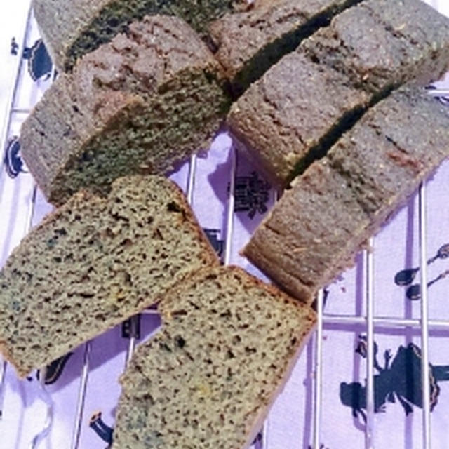 【糖質制限】よもぎと紅花の薬膳パウンドケーキ