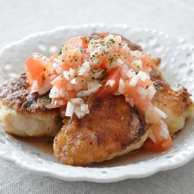 わが家の人気おかず「鶏から揚げのフレッシュトマトソースがけ」