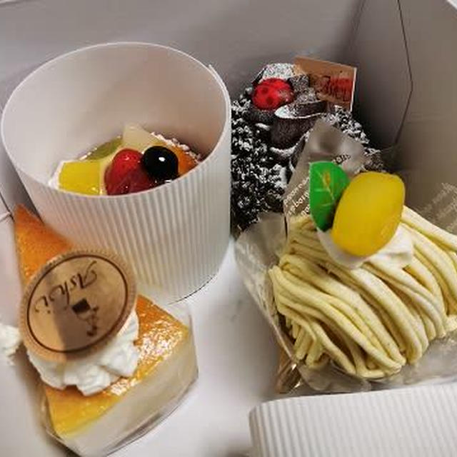 誕生日前日に食べたお誕生日のケーキ