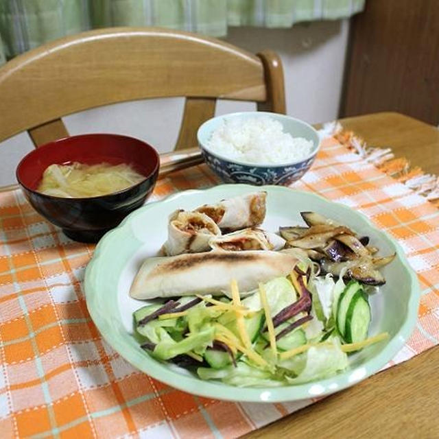 トマトの麻婆豆腐春巻きとなすとエリンギの炒めものでうちごはん（レシピ付）と駅前ふれあい朝市の告知