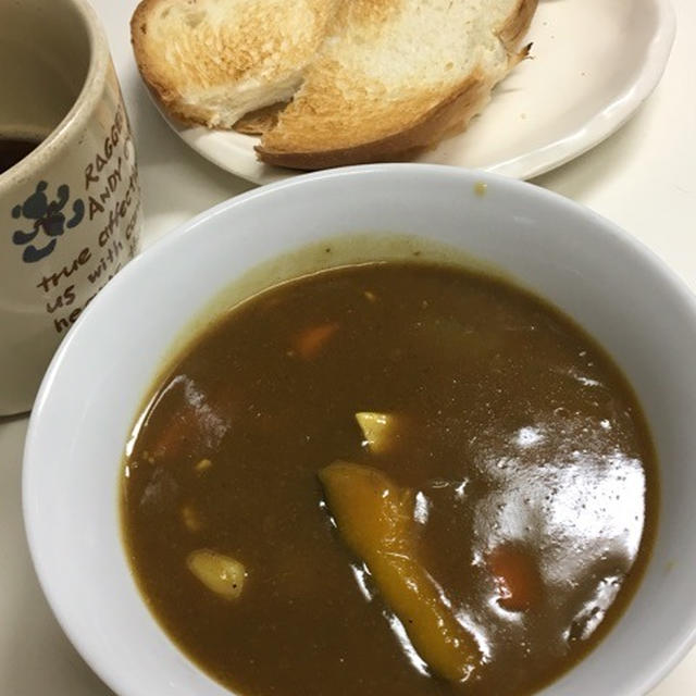 10/14 朝カレー 笑笑