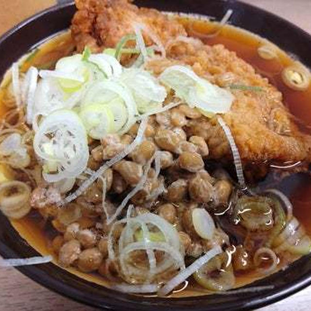 茨城・勝田駅の｢KIOSK勝田そば｣で名物蕎麦