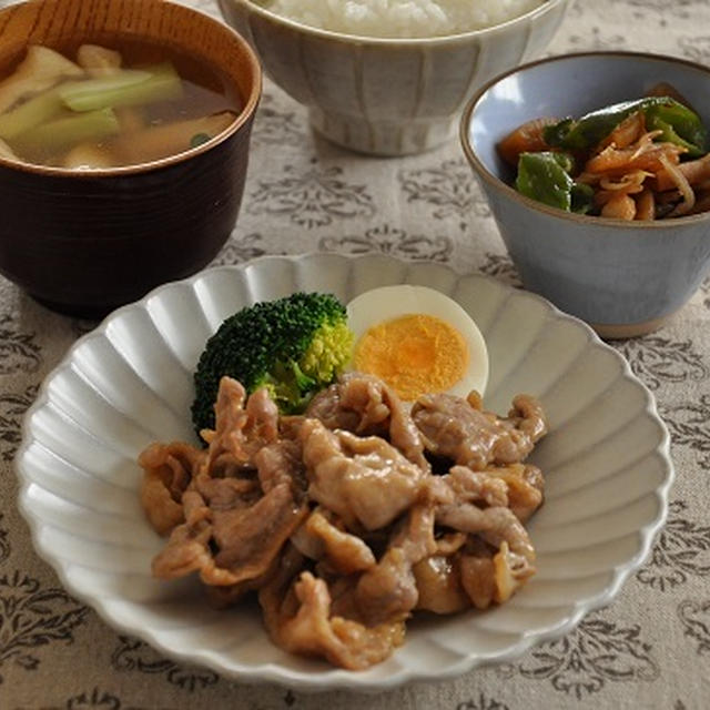 【節約献立】冷蔵庫によくある定番食材、豚肉で！豚肉のしょうが焼きがメインの献立