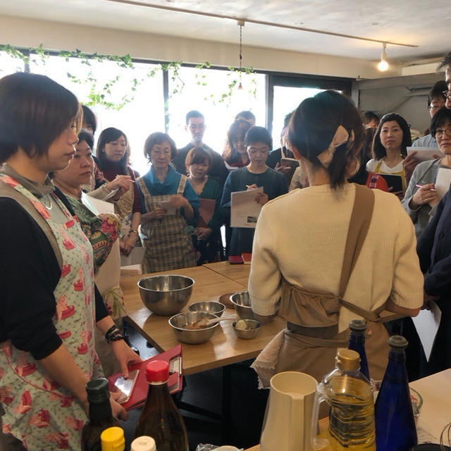 大阪Raw8さんにて自然栽培野菜を使った料理教室を開催しました