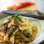 【スパイス大使】大絶賛♪「秋生鮭と舞茸のピリ辛＊和風パスタ」子供との作りわけＯＫ！