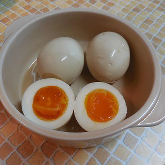 みりんのコクがとってもおいしい簡単味付き卵♪
