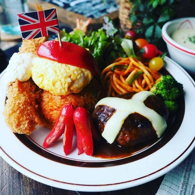 帰路についています❤と、これまでのバレンタインディナー色々〜