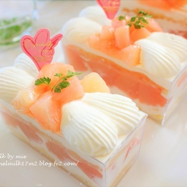 桃たっぷりショートケーキ By きゃらめるみるく みぃさん レシピブログ 料理ブログのレシピ満載