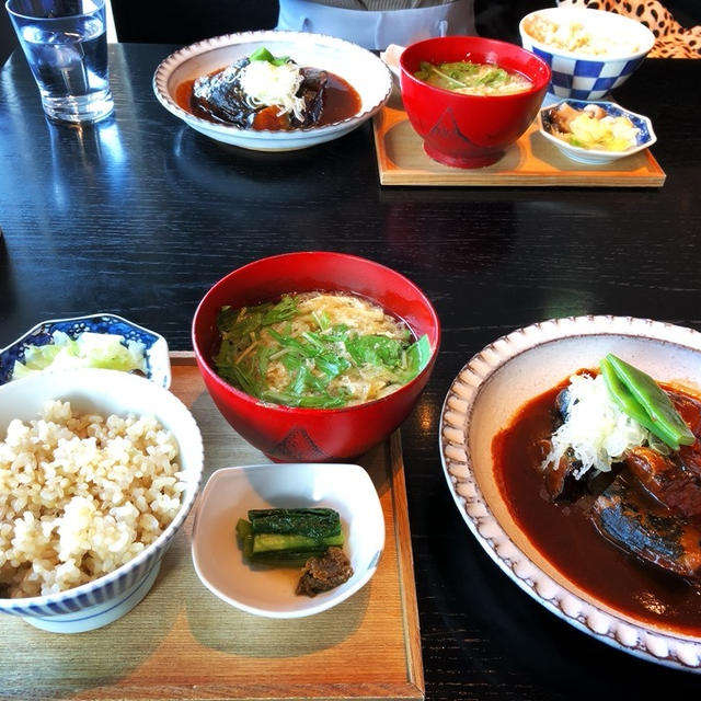 渋谷ヒカリエの酢重ダイニングでやばいほどトロける鯖味噌煮