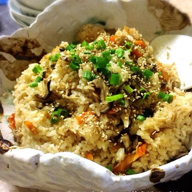 きのこの炊き込みごはん(Mako'srecipe)／晩ごはん