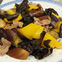 ささっと作れちゃう☆美味しいよ☆茄子と豚肉パプリカの炒め物♪