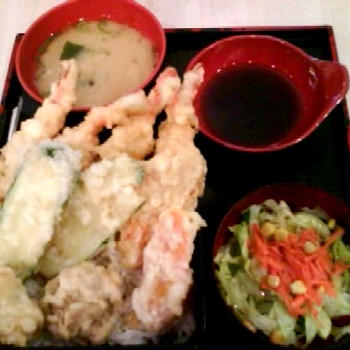 アスタで豪華天重ランチセット♪