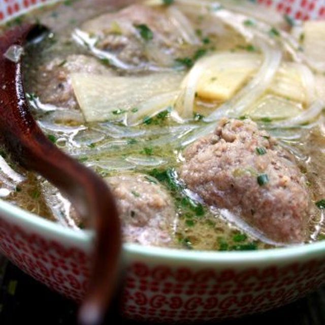 Meatball Lemongrass Soup肉団子と春雨入りレモングラス風味スープ