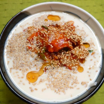 【晩御飯のご提案】爆早‼️ちょー簡単 冷やし豆乳キムチうどん