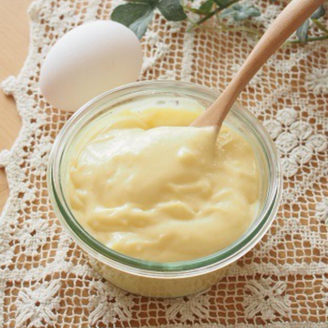 全卵使用・覚えやすいレンジカスタードクリーム。生クリームより栄養たっぷり。