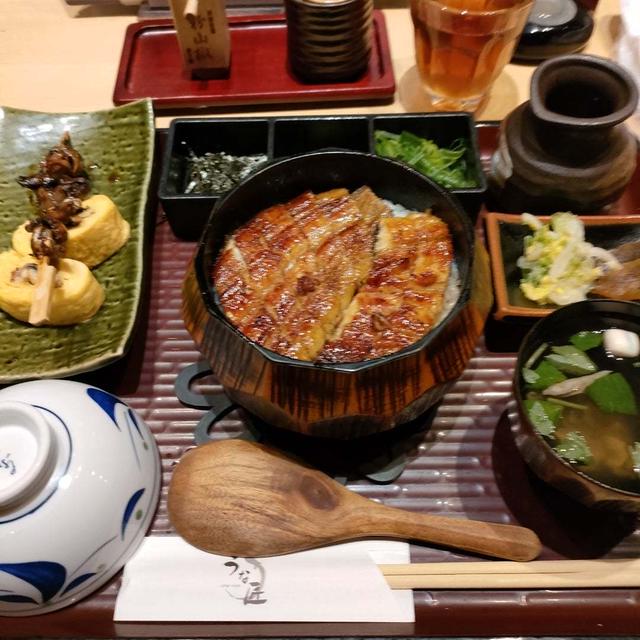ＧＷ後半は優待券修行でスタート。ウィキッドふたりの魔女＆銀座珈琲＆うな匠でランチ＆ビックカメラ