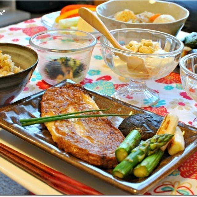 ☆お魚ステーキ・金平ごぼう炊き込みご飯・じゃが豚汁　10日の朝ごはん☆
