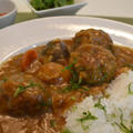 エスニックミートボール入りカレー　