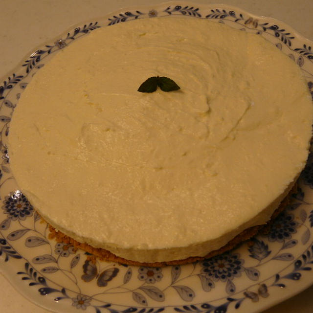 レア・チーズケーキ