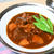 スープに近い？味噌風味のビーフシチュー。ご飯に合う、さっぱりめの洋食。