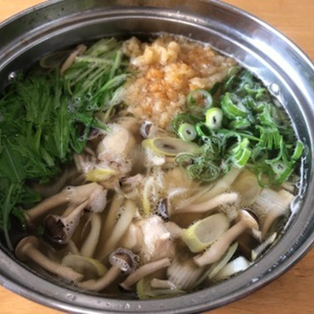 おでんの出汁で鍋焼きうどん