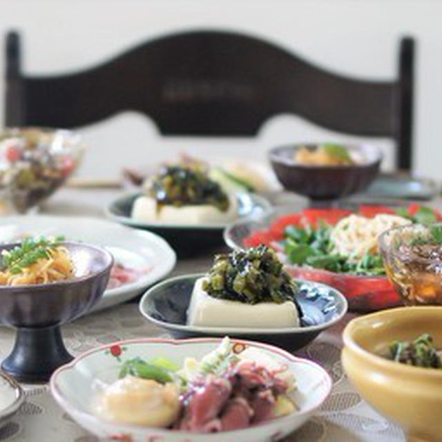馬刺しや高野豆腐と蕨の煮物とつやピカ豆ごはんや・・・の日♫