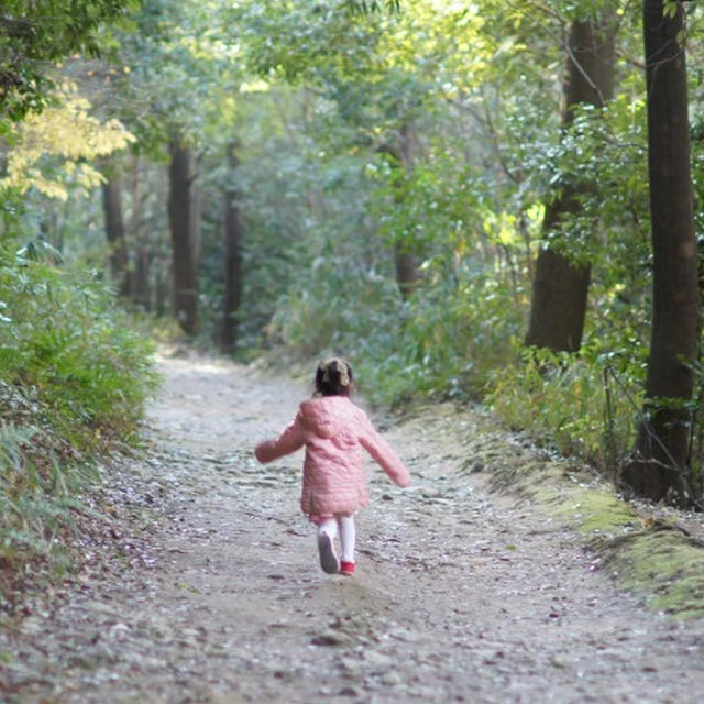 耳成山登山　2歳のみぅちゃんもがんばる