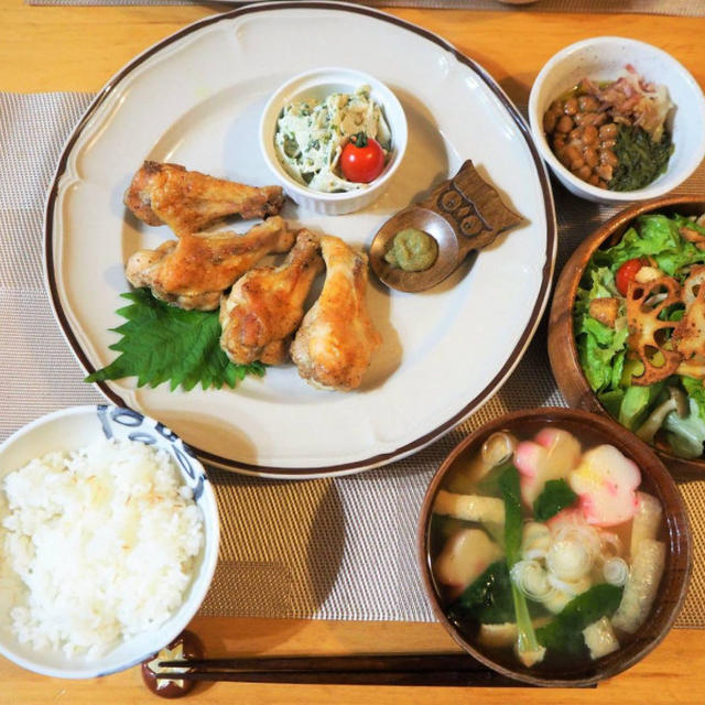 手羽元の山椒焼き・ソーセージプレート他