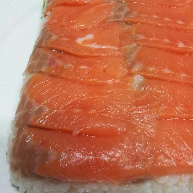 サーモン押し寿司