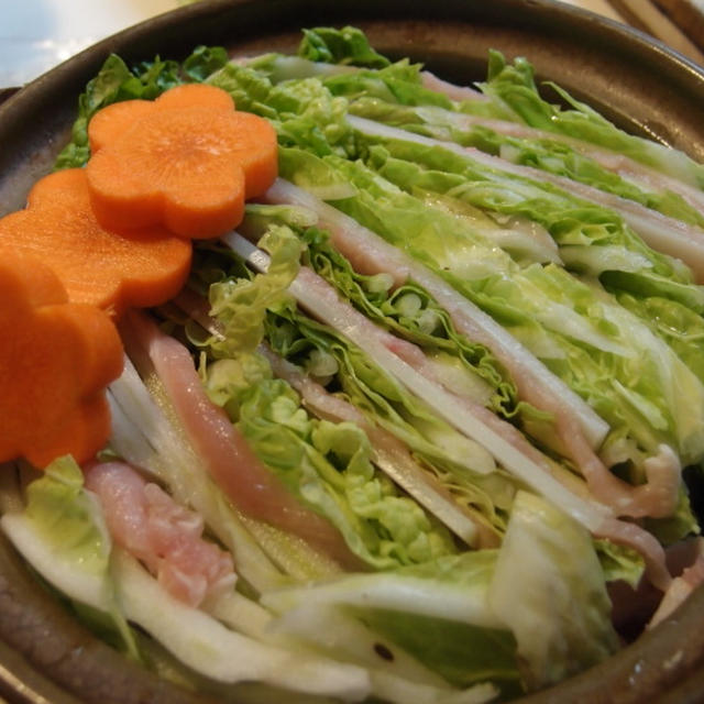 白菜の重ね鍋とチキンのパリパリ焼き