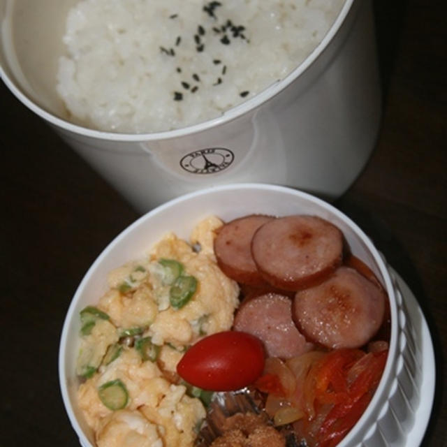 12月10日　　カリフラワーと鶏と椎茸の つくねスープランチ