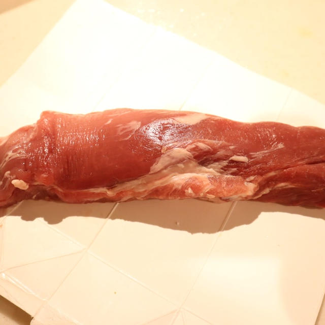 晩ご飯はとんかつです！！