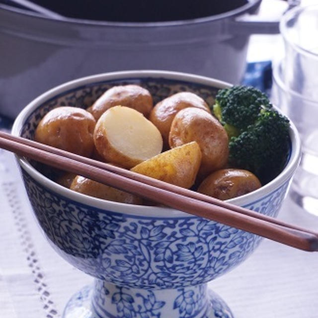 揚げない！staubで新じゃがの煮っころがし