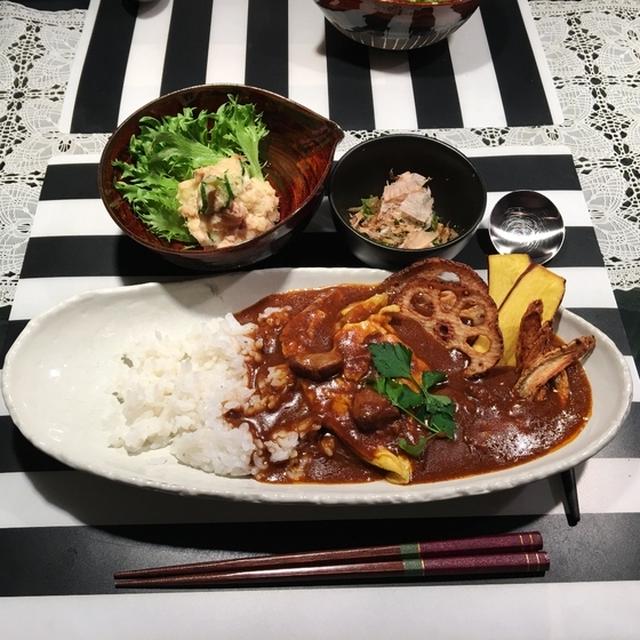 MUJIスパイシーチキンカレーの献立