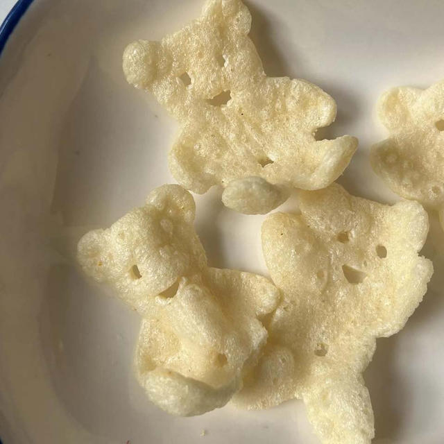 UK Walkerコラム更新「イギリスで買えるちょっと変わったスナック菓子5選」