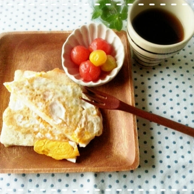 nickyさん家の定番ＭＥＮＵ♡目玉焼きパン！！我が家も定番朝ＭＥＮＵに決定です*´з`)
