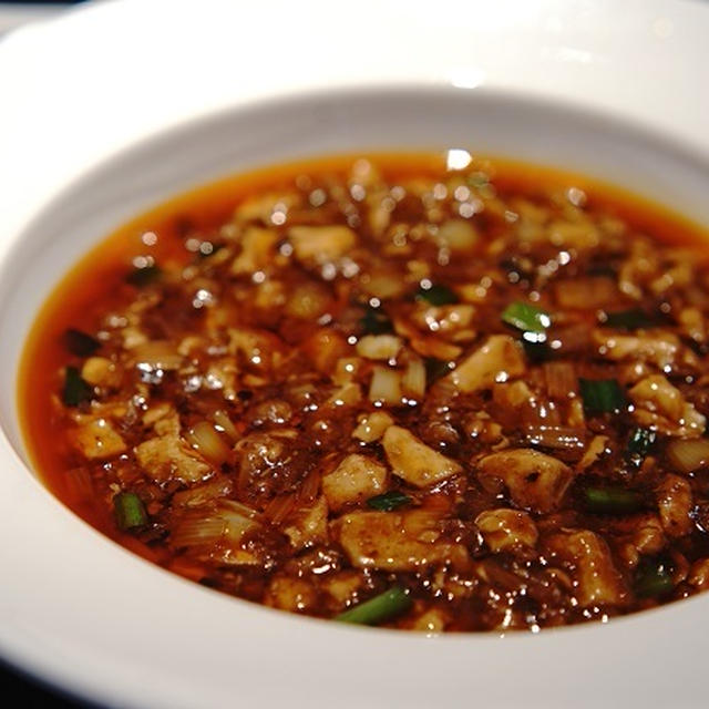 ステーキ屋がいきなり中華料理のお店に！！「CHUCK FLAP（チャックフラップ ）」