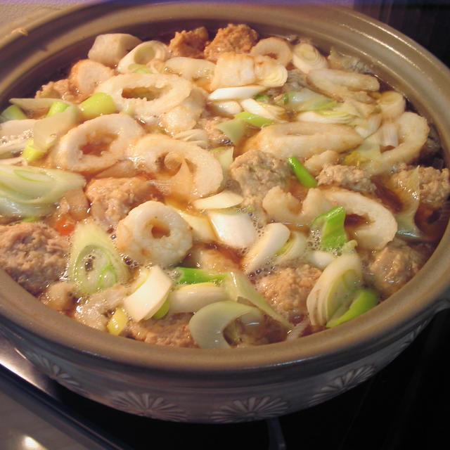 鶏団子ときりたんぽの葱たっぷり鍋