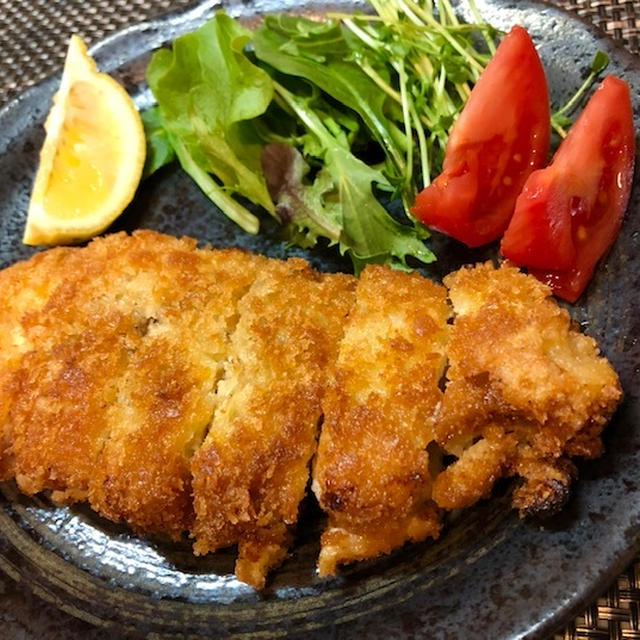 とんかつ♡マカロニグラタン♡サラダ