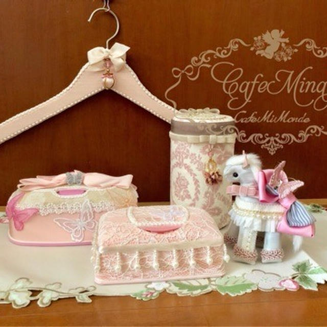 蝶々がいっぱい♡カフェミナージュ®︎認定通信講座