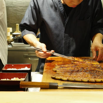 【参宮橋】新しくて奥深い極上の鰻体験を「参宮橋 あさや」