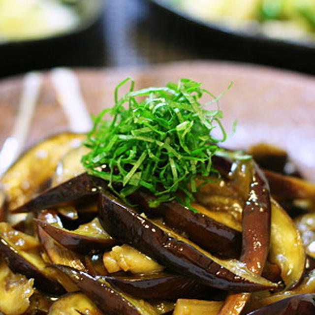 茄子だけなのにウマウマ♪甘辛カレー炒め