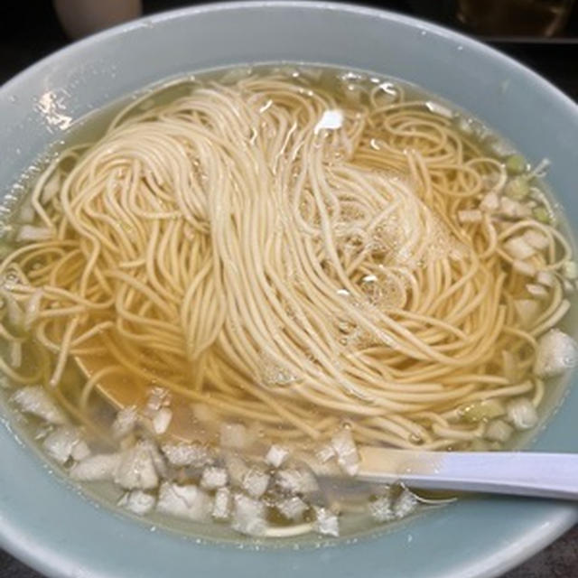 久しぶりに花水ラオシャン本店でタンメン